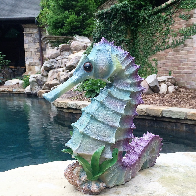 seahorse statue
